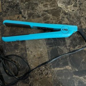 Brilliance NY flat iron